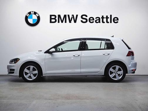 2017 Volkswagen Golf TSI Wolfsburg Edition 4-Door