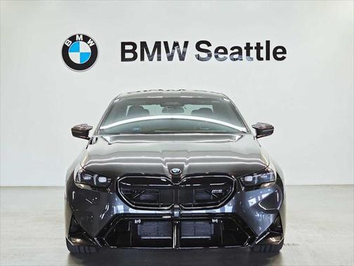 2025 BMW M5 Base