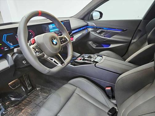 2025 BMW M5 Base
