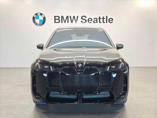 2026 BMW iX xDrive60