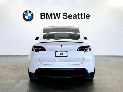 2023 Tesla Model Y Performance Dual Motor All-Wheel Drive