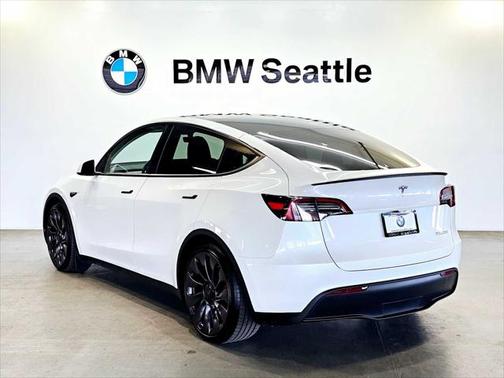 2023 Tesla Model Y Performance Dual Motor All-Wheel Drive