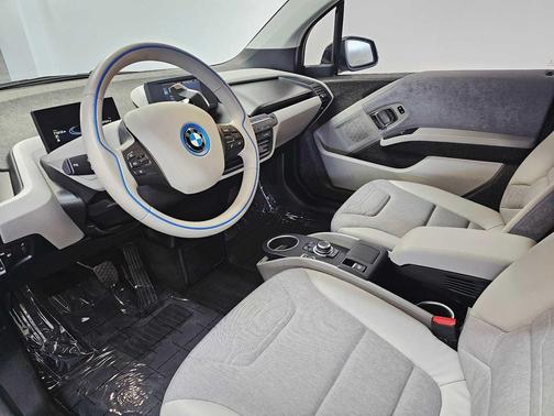 2015 BMW i3 Base w/Range Extender