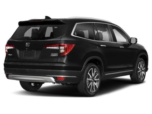 Crystal Black Pearl 2021 Honda Pilot Touring 8-Passenger