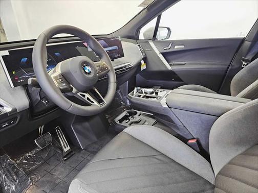 2026 BMW iX xDrive45