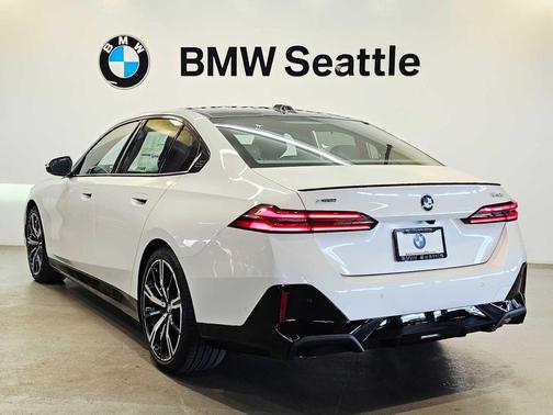 2026 BMW 540 i xDrive