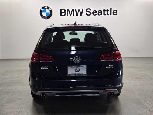 2017 Volkswagen Golf Alltrack TSI SE