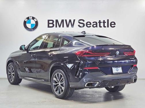 2021 BMW X6 xDrive40i