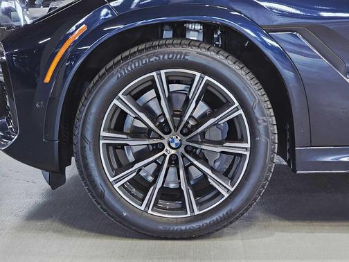 2021 BMW X6 xDrive40i