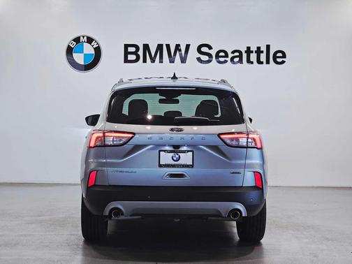 2021 Ford Escape Titanium