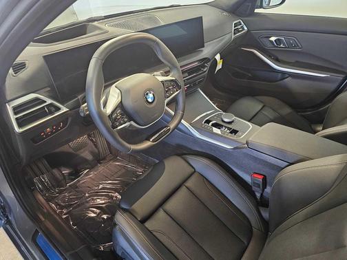 2025 BMW 330 xDrive