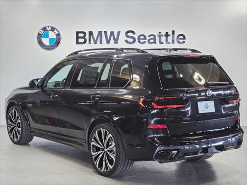 2026 BMW X7 M60i