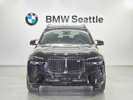 2026 BMW X7 M60i