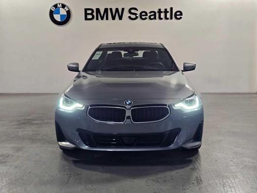 2026 BMW 230 i xDrive