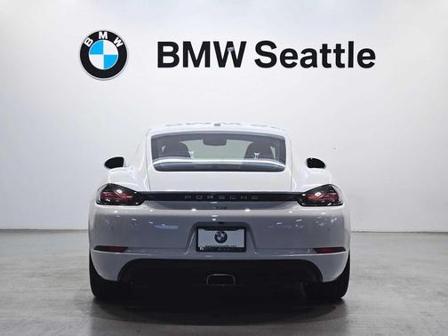 2018 Porsche 718 Cayman Coupe