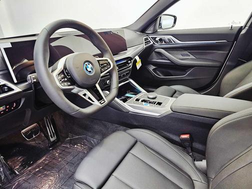 2025 BMW i4 Gran Coupe xDrive40
