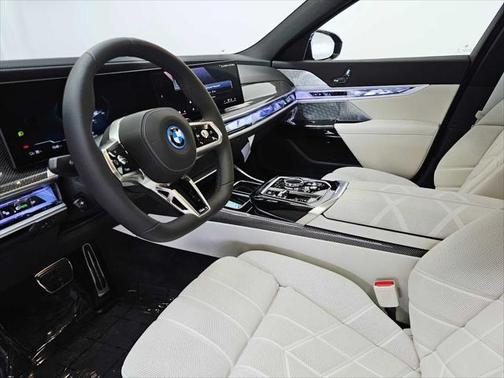 2025 BMW i7 xDrive60
