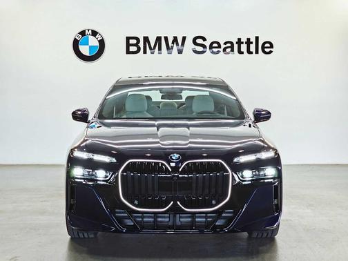 2025 BMW i7 xDrive60