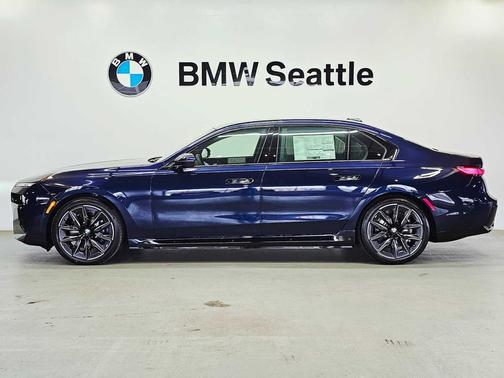 2025 BMW i7 xDrive60