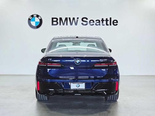 2025 BMW i7 xDrive60