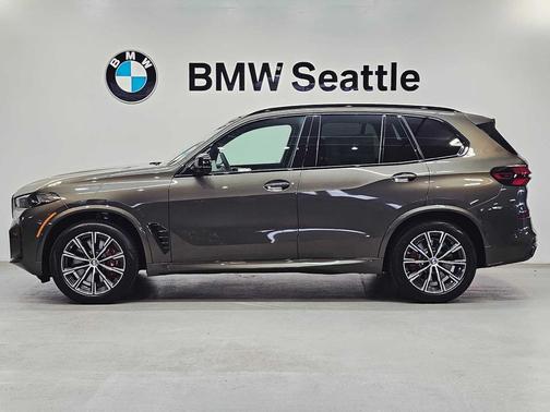 2026 BMW X5 M60i