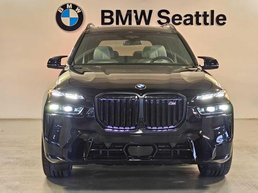 2026 BMW X7 M60i