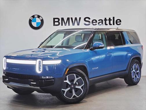 2024 Rivian R1S Adventure