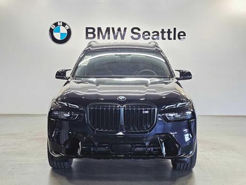 2026 BMW X7 M60i
