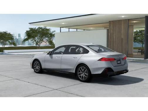 2026 BMW i5 xDrive40