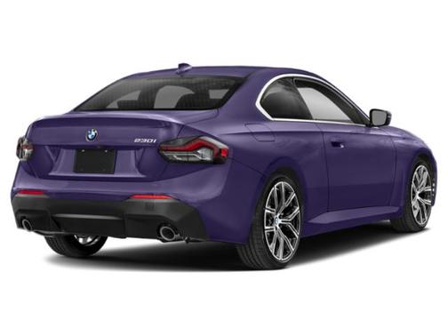 2022 BMW 230 i