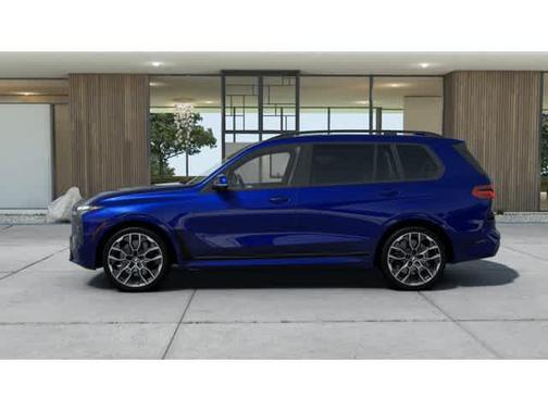 2026 BMW X7 M60i