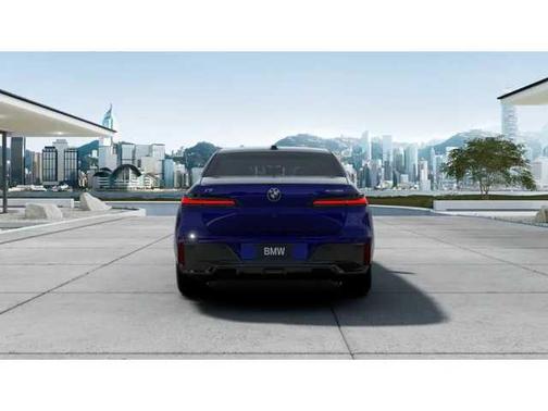 Carbon Black Metallic 2026 BMW i7 xDrive60