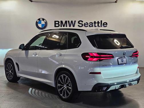 2026 BMW X5 PHEV xDrive50e