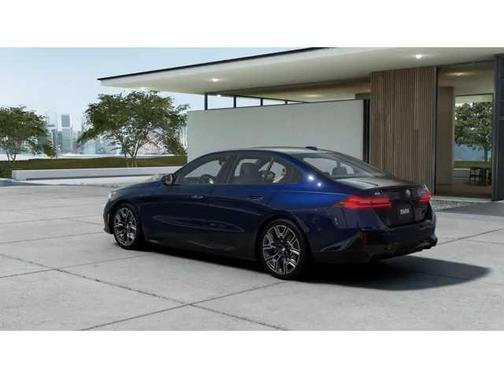 Tanzanite Blue II Metallic 2026 BMW i5 xDrive40