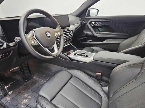 2024 BMW 230 i xDrive