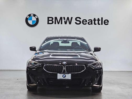 2024 BMW 230 i xDrive