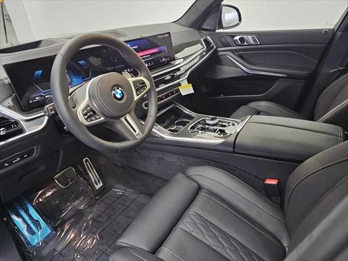 2026 BMW X7 M60i