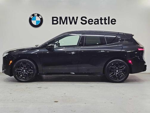 2026 BMW iX xDrive45