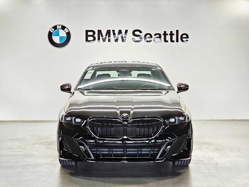 2026 BMW 530 i xDrive