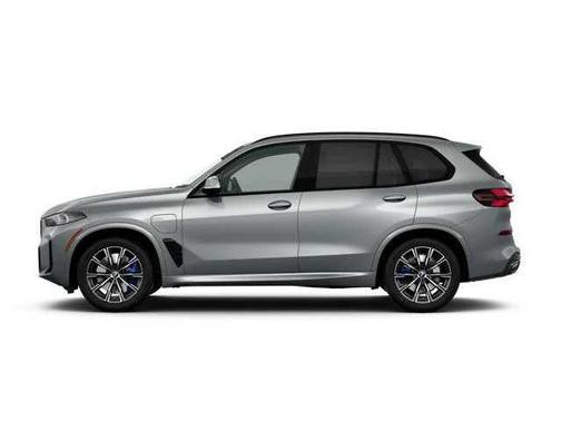 Skyscraper Grey Metallic 2026 BMW X5 PHEV xDrive50e