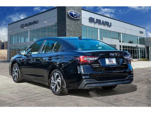 Crystal Black Silica 2025 Subaru Legacy Premium