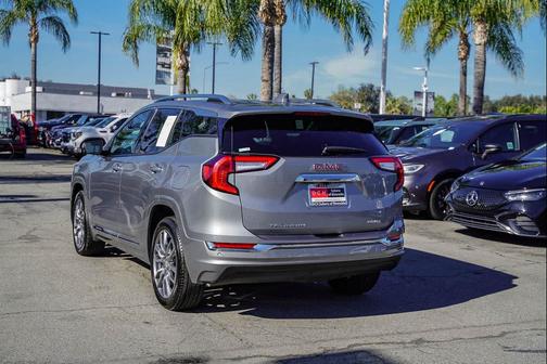 2024 GMC Terrain Denali