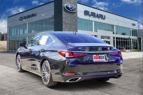 2022 Lexus ES 350 Base