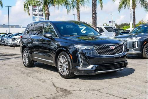 2020 Cadillac XT6 Premium Luxury FWD