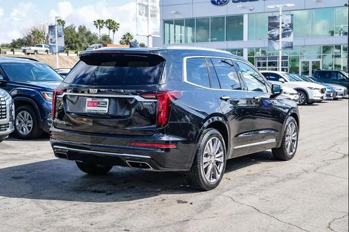 2020 Cadillac XT6 Premium Luxury FWD
