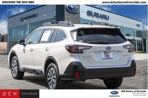 2022 Subaru Outback Premium