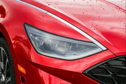 2020 Hyundai SONATA Limited