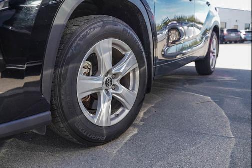 2021 Toyota Highlander L