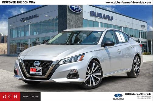 2022 Nissan Altima SR FWD