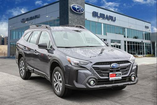 2025 Subaru Outback Base